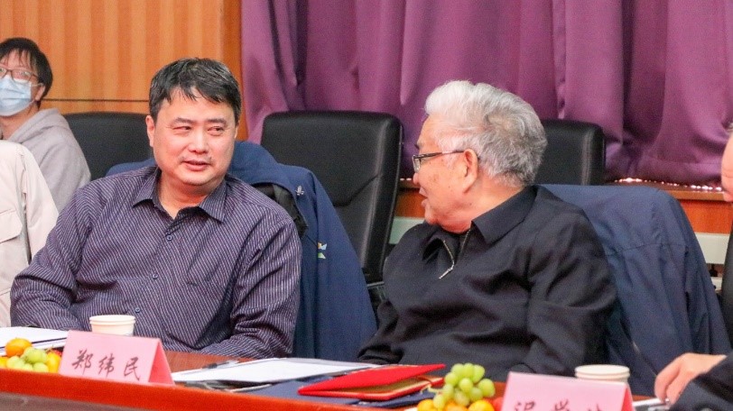 d9913f8ee883e44077e52ed1f94f9407.jpg d9913f8ee883e44077e52ed1f94f9407.jpg