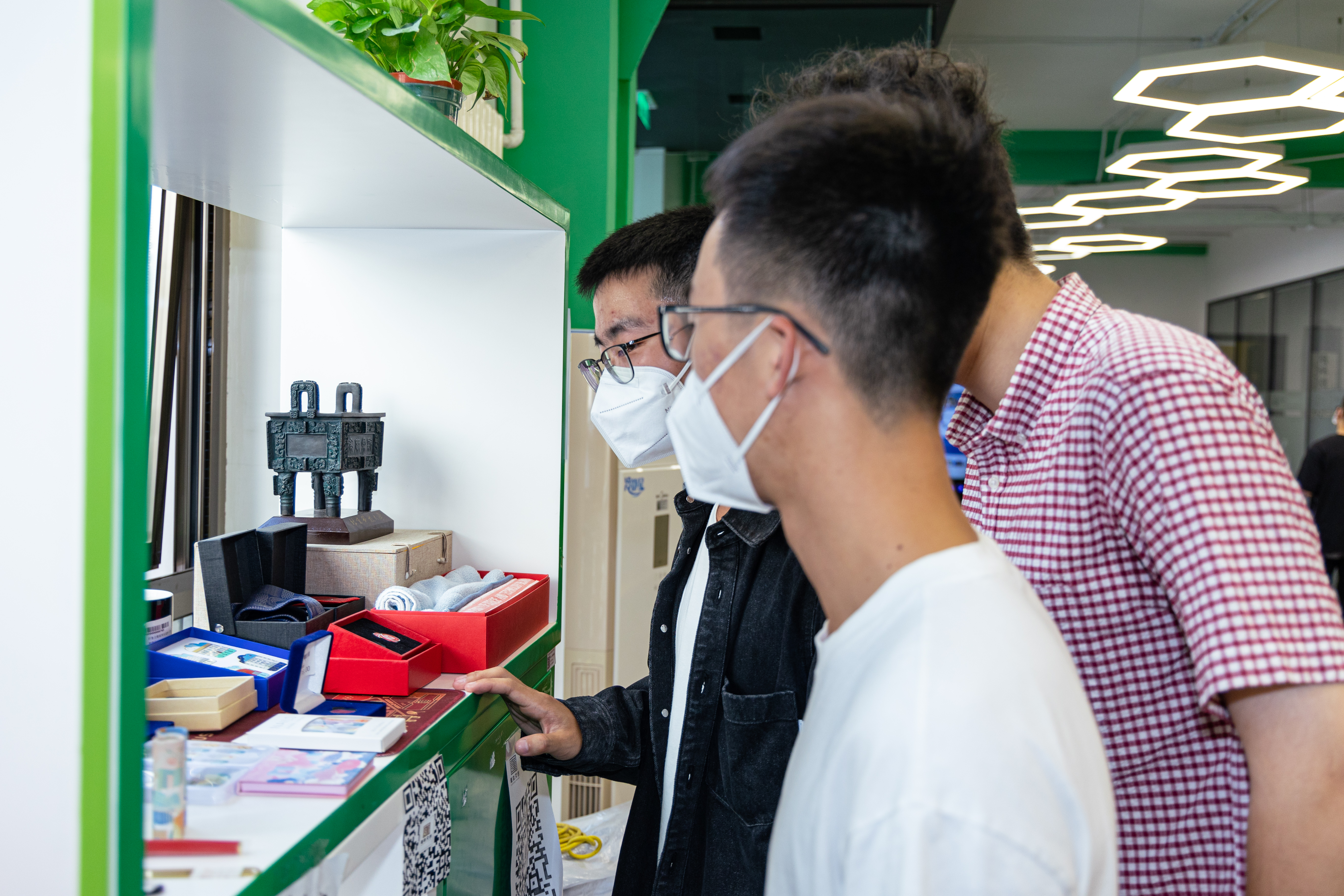 c8a7b7bfe8f880cb0e61e5e6b7232c89.png 图片4.png