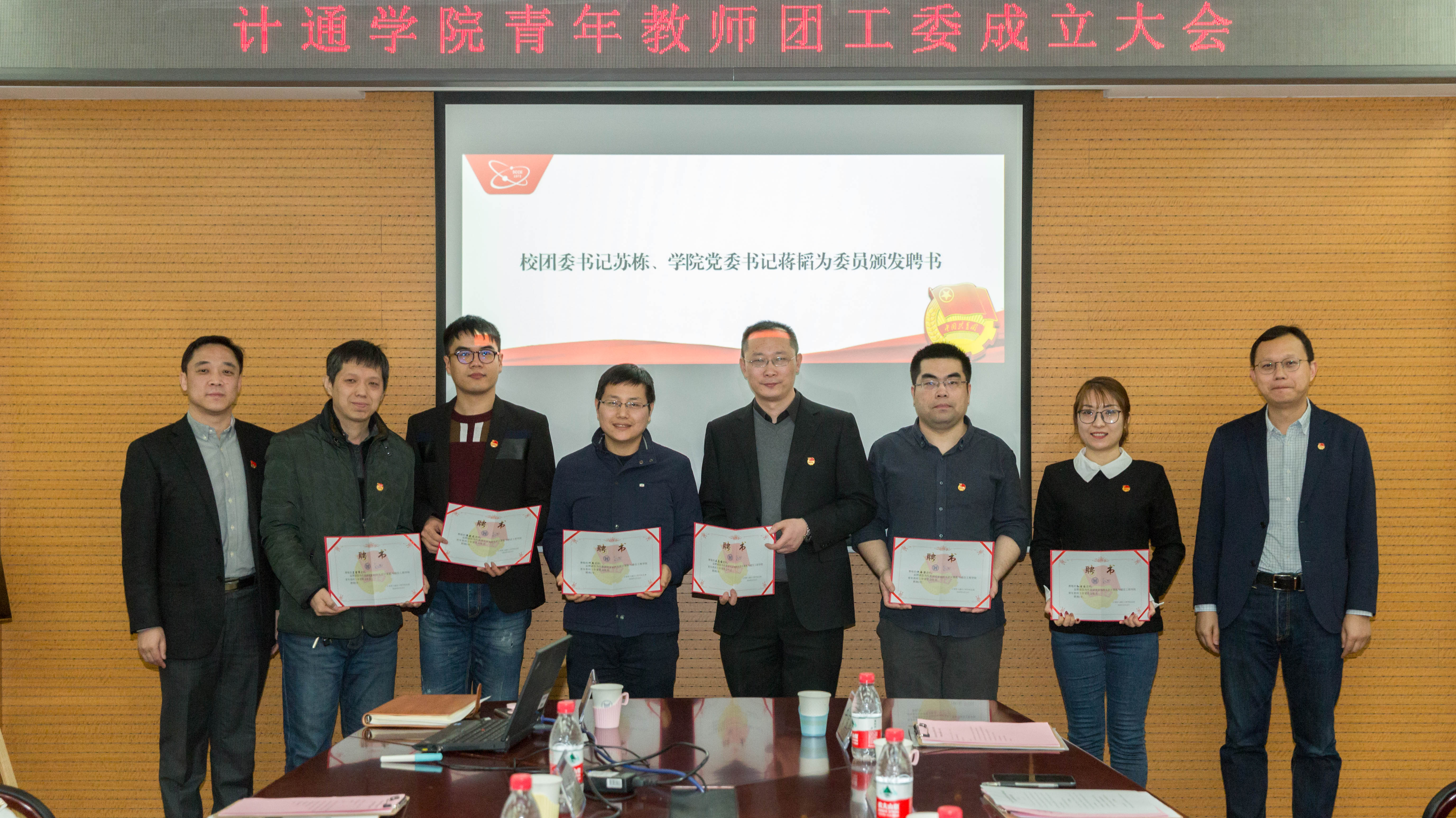 1c23d68e9fff3edda6341d66bfe6cd6d.jpg 1c23d68e9fff3edda6341d66bfe6cd6d.jpg