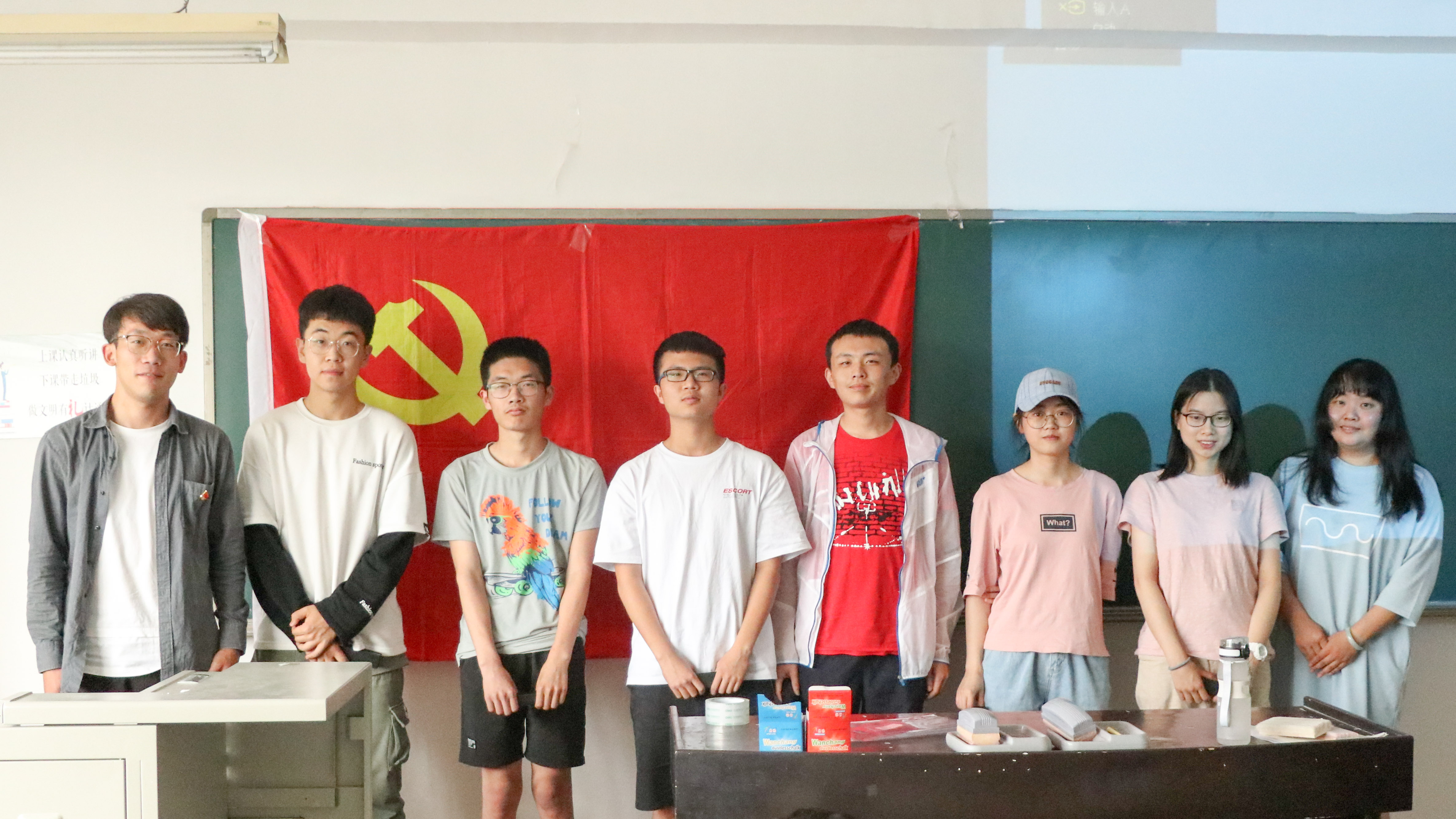 7444cdeb895f85110633aa6c341be105.jpg